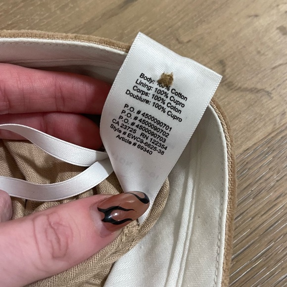 Aritzia Babaton Tan/Brown Corduroy Pants - SIZE 6 - Picture 4 of 4